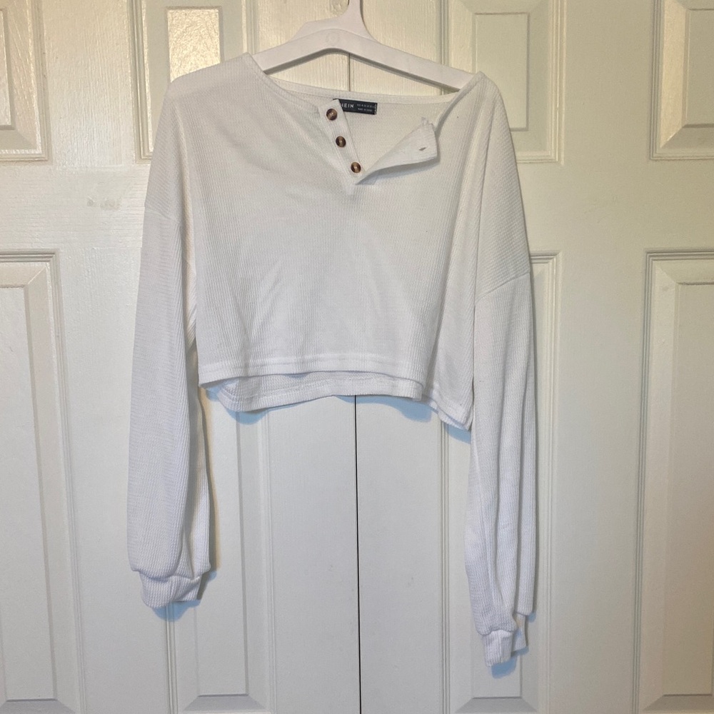 SHEIN White Crop Top